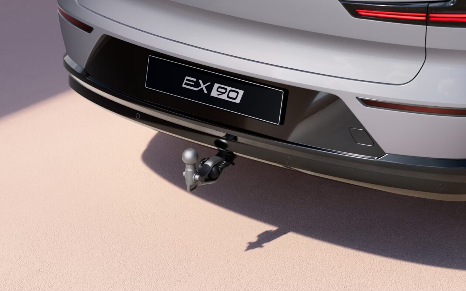 Volvo EM90 Debut exterior image 14