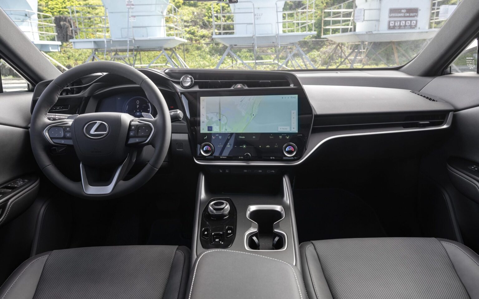 2024 Lexus RZ 450e Interior Image 3
