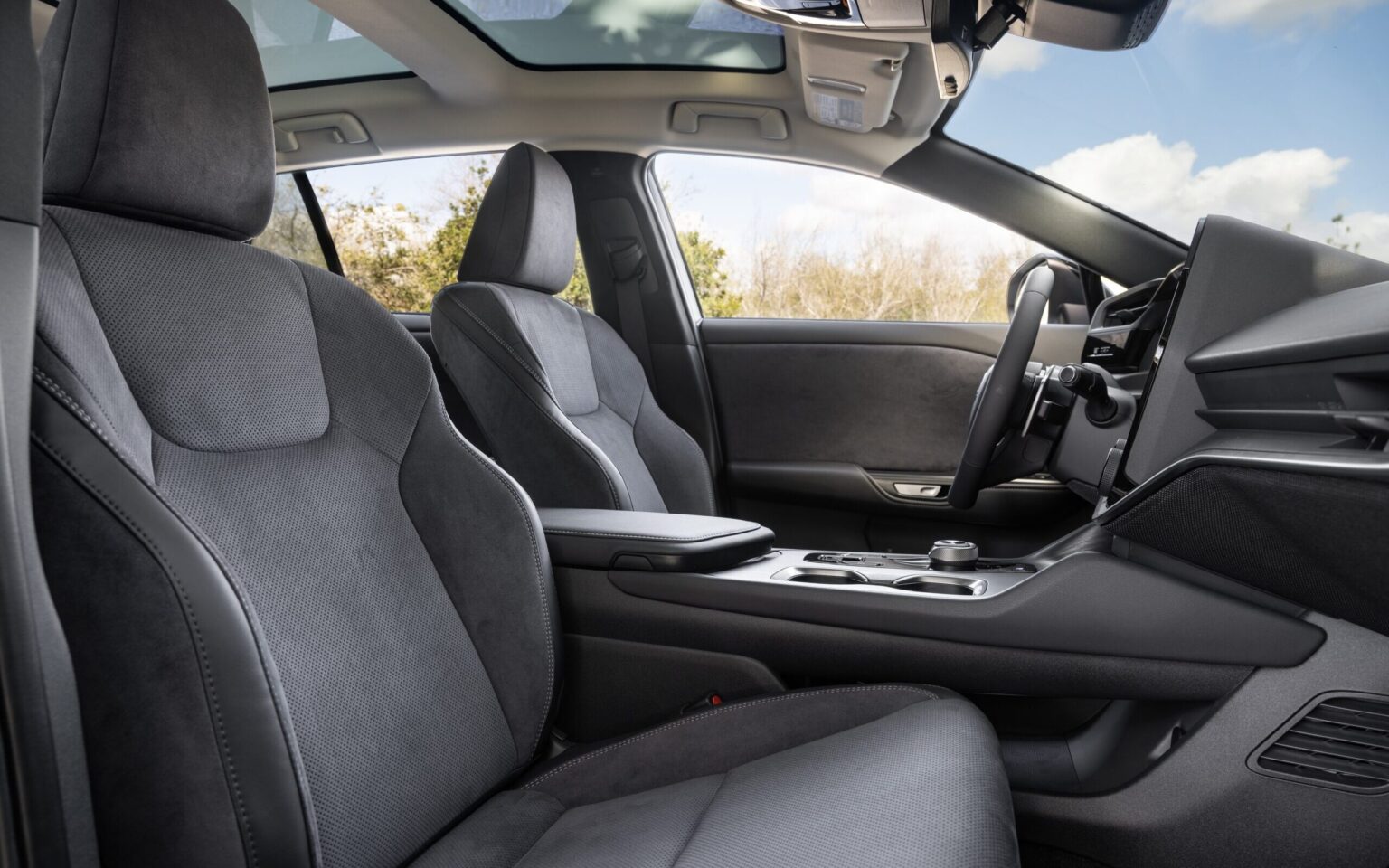2024 Lexus RZ 450e Interior Image 11
