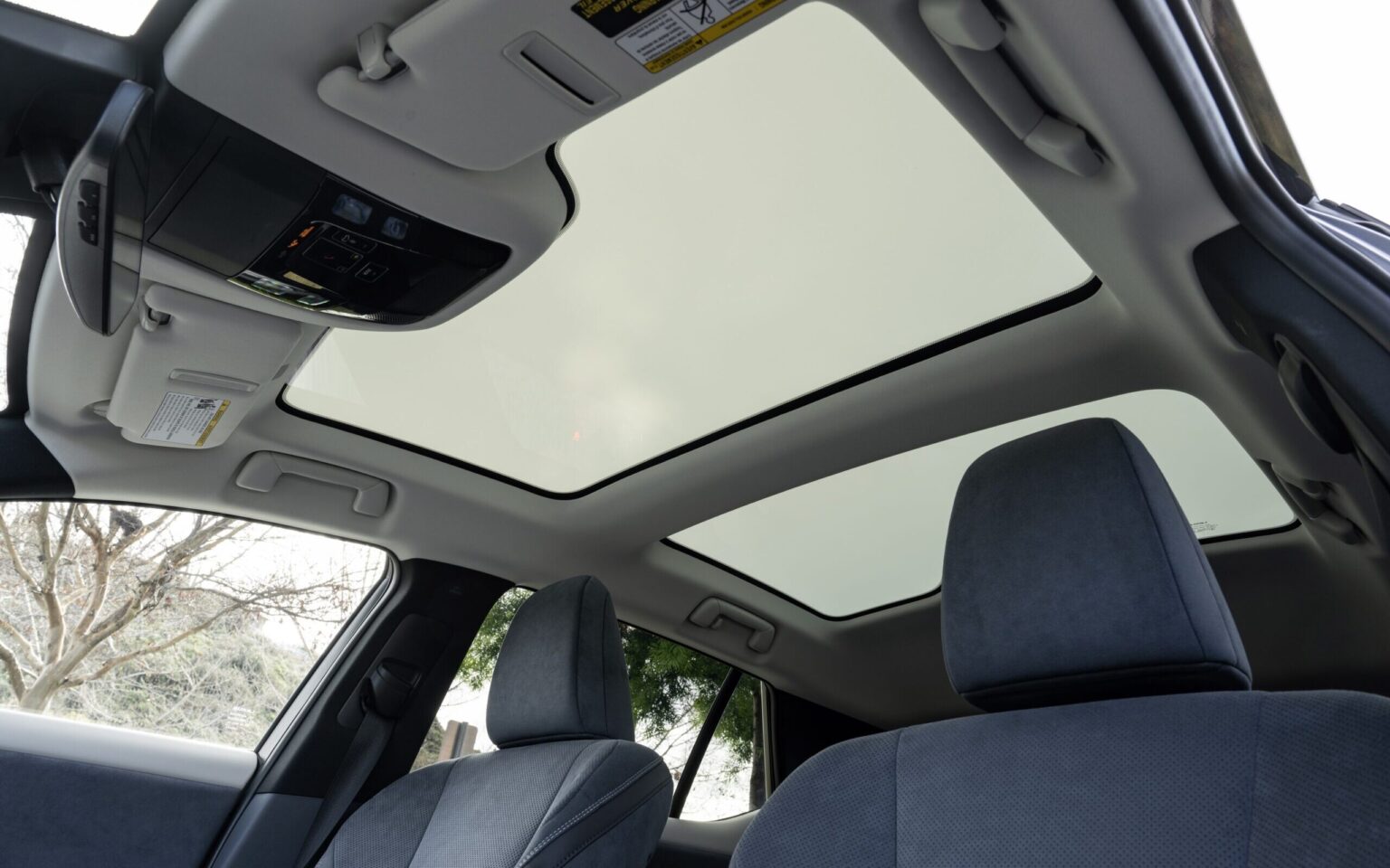 2024 Lexus RZ 450e Interior Image 15