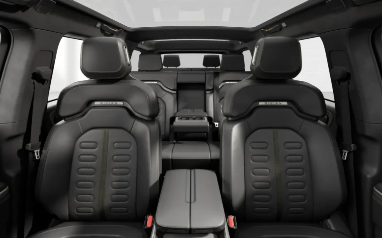 2024 Rivian R1S Performance Dual-Motor AWD Large pack Interior Images
