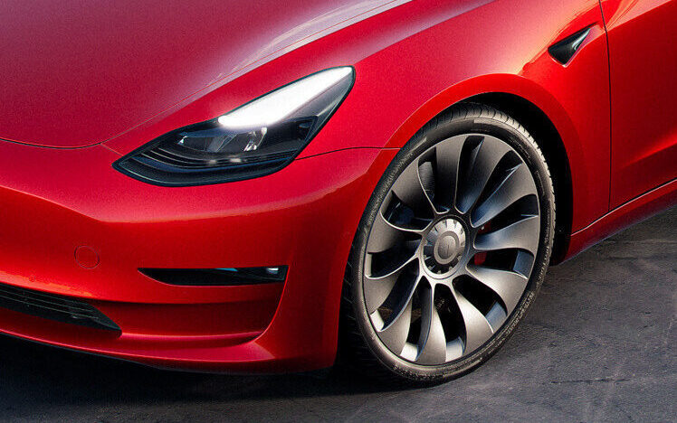 Best small electric cars model 3 1