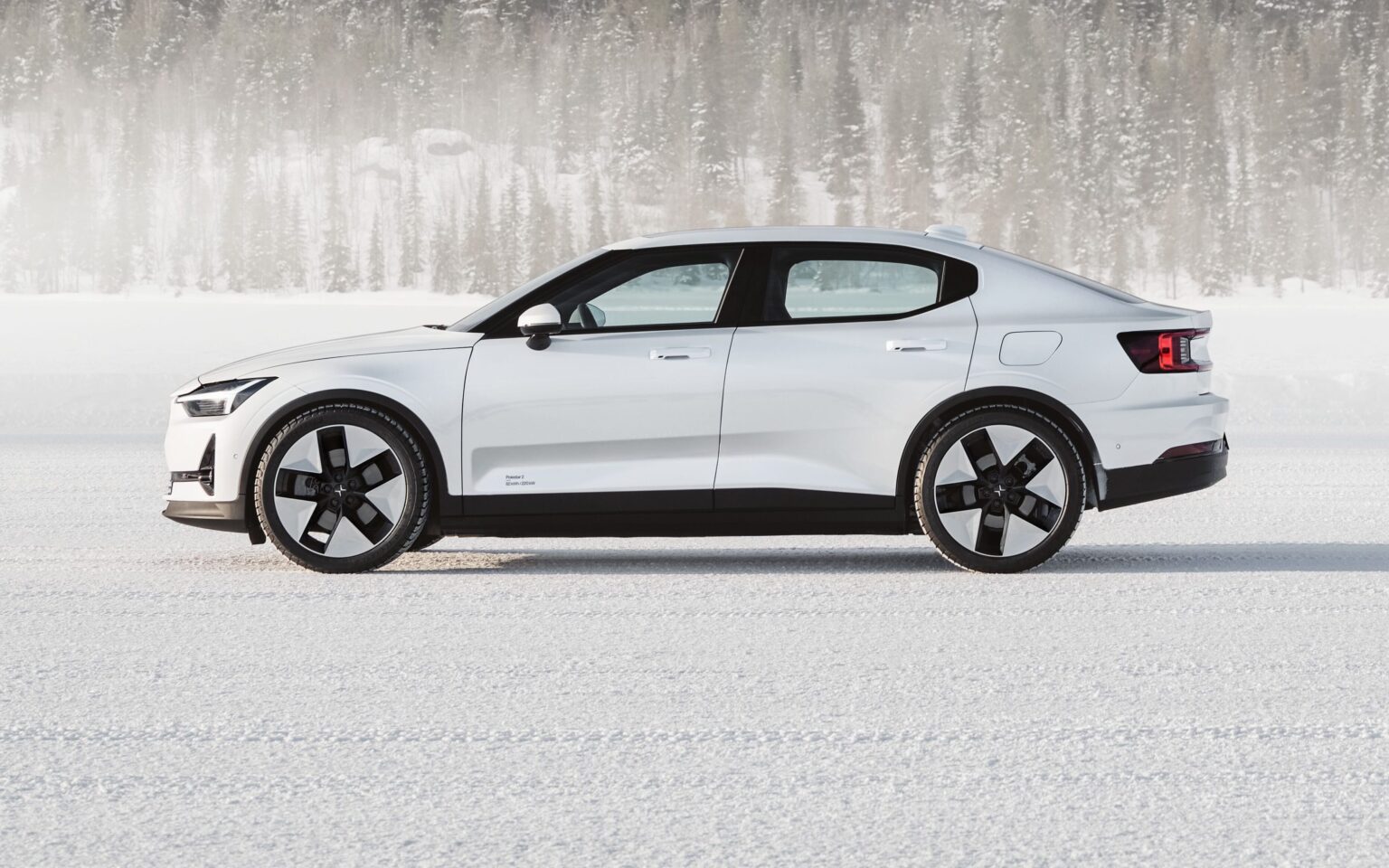 Best small electric cars polestar 2 (1)