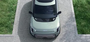Kia EV3 LA Auto Show: a Compact Crossover with Futuristic Design and Sustainable Materials