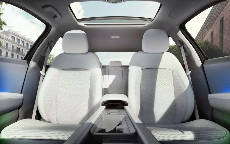 2024 Hyundai Ioniq 6 Interior Image 6