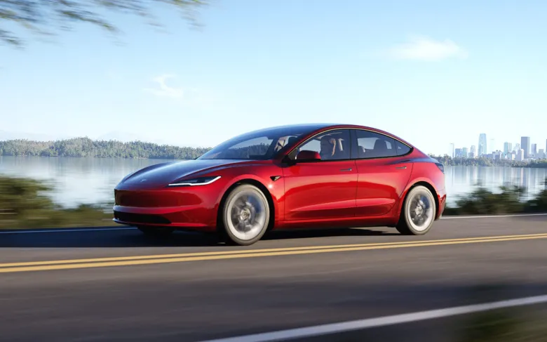 2024 Tesla Model 3 Exterior Image 11