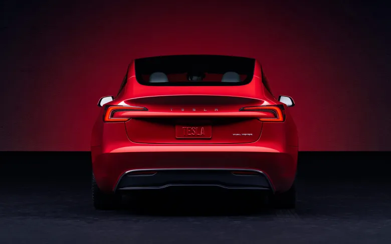 2024 Tesla Model 3 Exterior Image 3