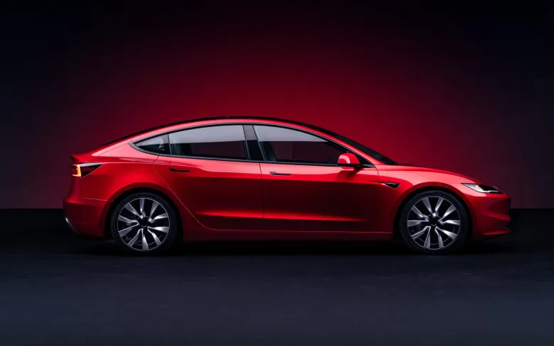 2024 Tesla Model 3 Exterior Image 5