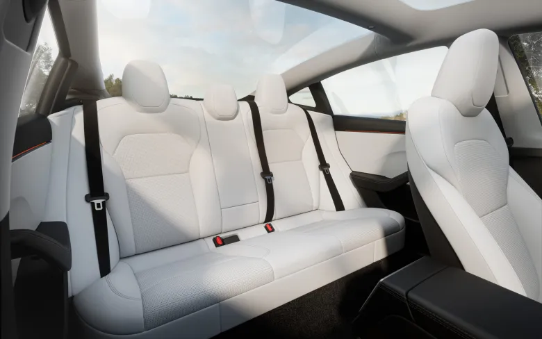 2024 Tesla Model 3 Interior Image 9