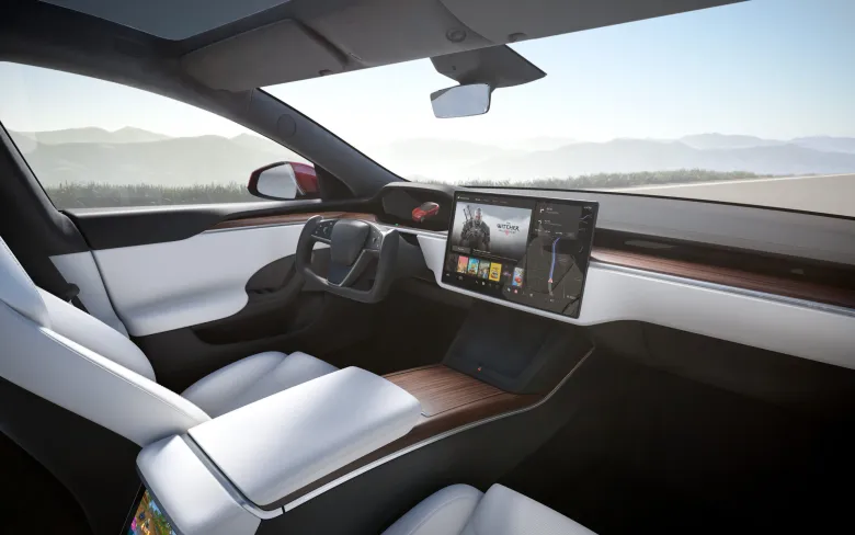 2024 Tesla Model S Interior Image 7