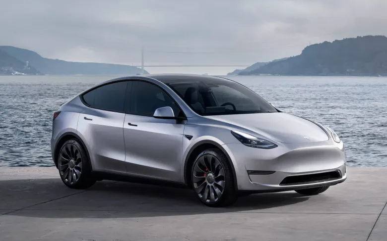 2024 Tesla Model Y Exterior Image 12