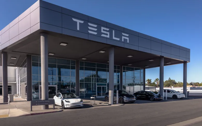 electric car companies tesla factory (4)