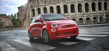 Exploring the Affordable Fiat 500e EV Price for Urban Drivers