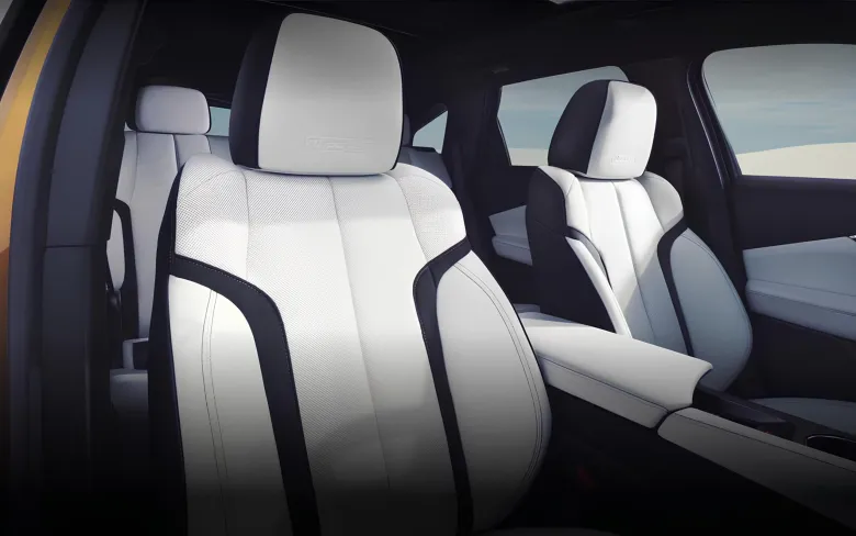 2024 Acura ZDX Type S Interior Image 7