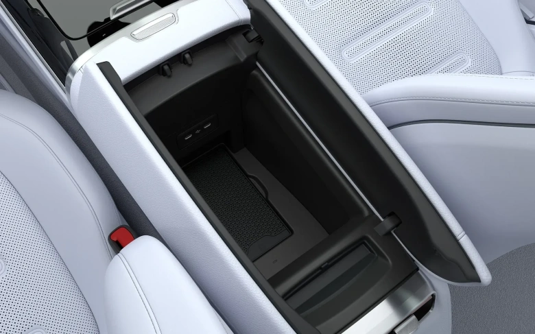 2024 Mercedes AMG EQE Sedan Interior Image 12