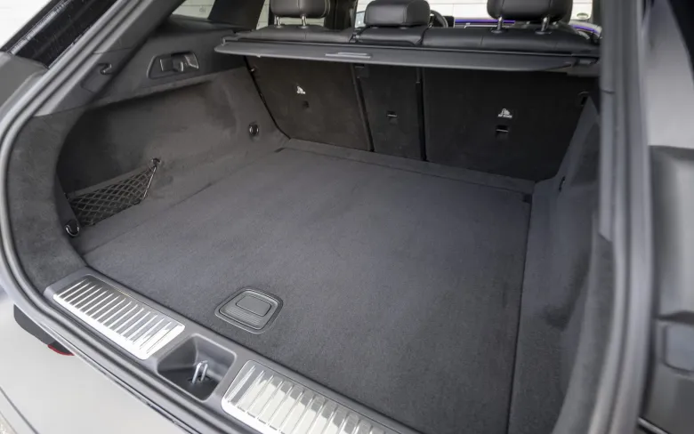 2024 Mercedes EQE SUV Interior Image 11
