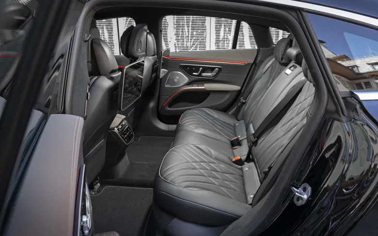 2024 Mercedes EQS Sedan Interior Image 18