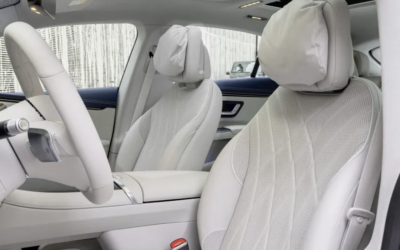 2024 Mercedes EQS Sedan Interior Image 2