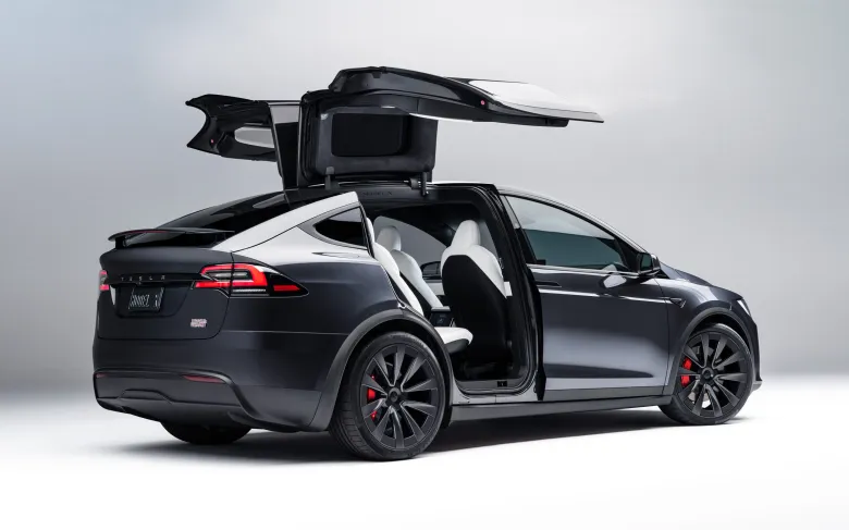 2024 Tesla Model X Exterior Image 13