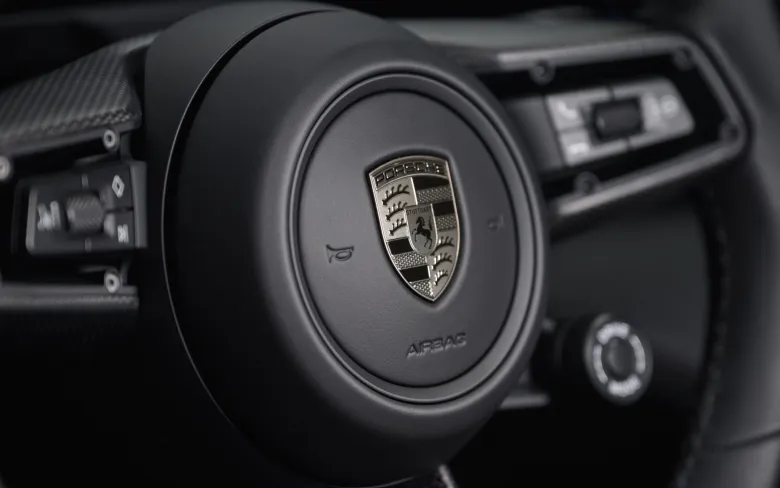 New Porsche Taycan interior (17)