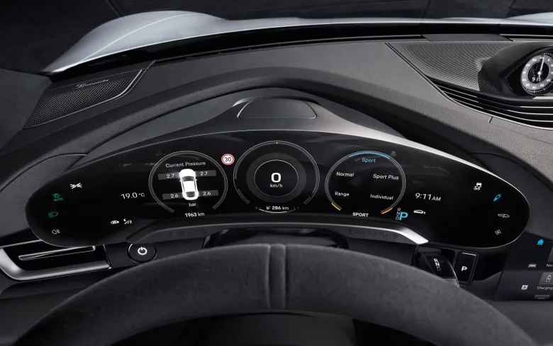 2024 Porsche Taycan range interior image 1