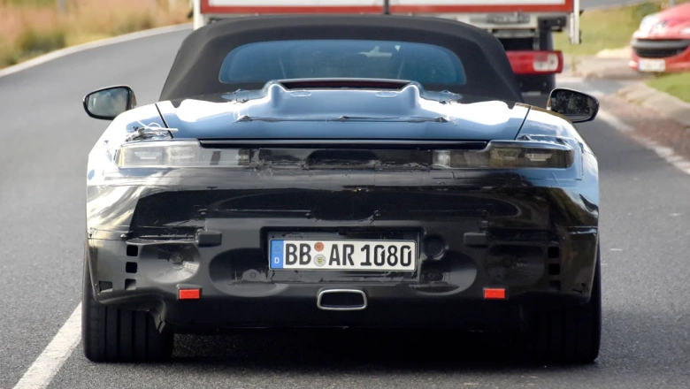 Exterior image Porsche 718 boxster EV spy photos 8