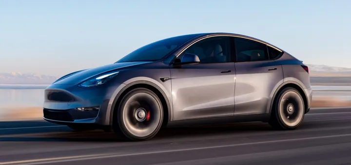 2024 Tesla Model Y Rear-Wheel Drive