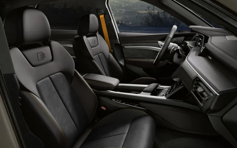 2023 Audi e-tron lease deal image 3