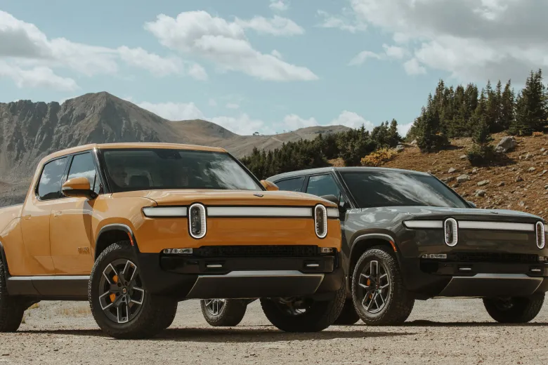 best used electric cars Rivian R1T (19)