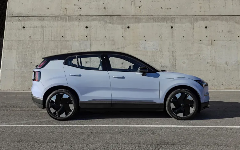 image 2 Volvo EX30 best electric compact suv
