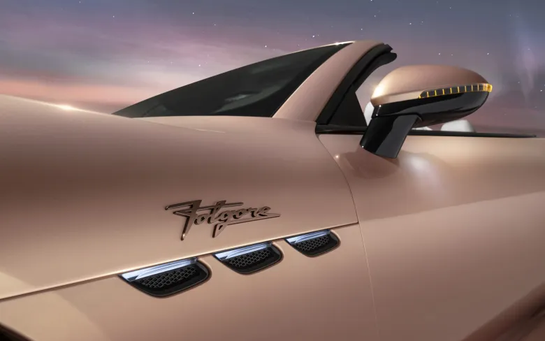 2025 Maserati GranCabrio Folgore Exterior Image 17