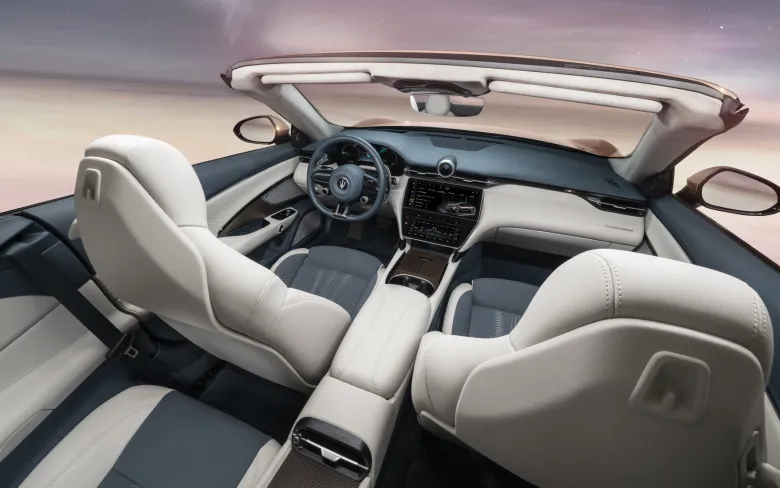 2025 Maserati GranCabrio Folgore Interior Image 5