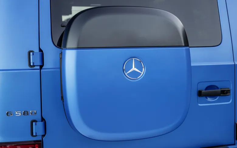 image 7 2025 Mercedes-Benz Electric G-Class revealed