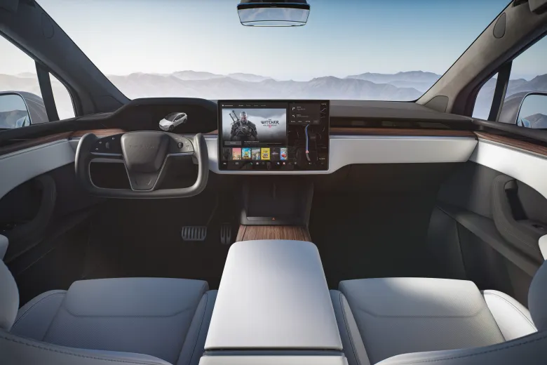 image 2 Tesla model x plaid awd electric vehicles