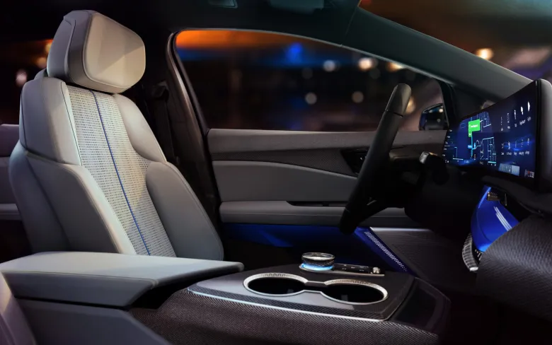 New 2025 Cadillac OPTIQ Luxury SUV Interior Image 4