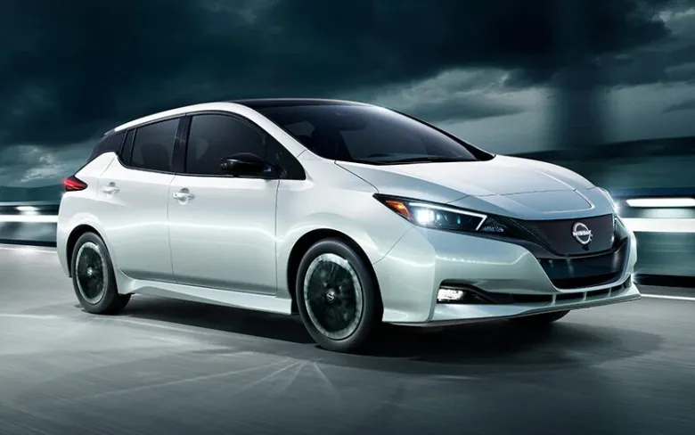 2 Nissan Leaf best electric hatchback image