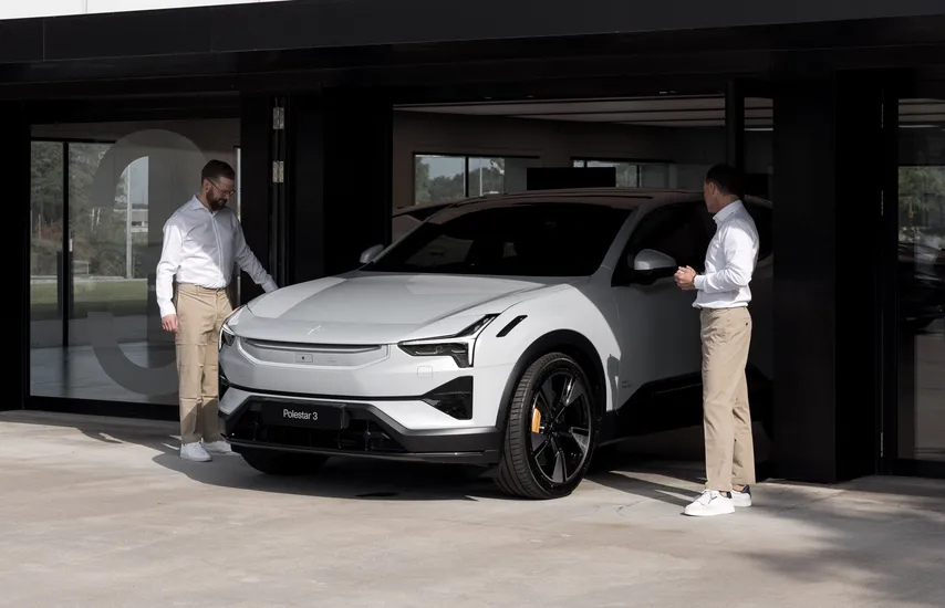 First Deliveries of Polestar 3 Electric SUV Begin Across Continents