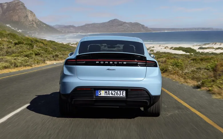 Porsche Macan EV Base model Exterior Image 6